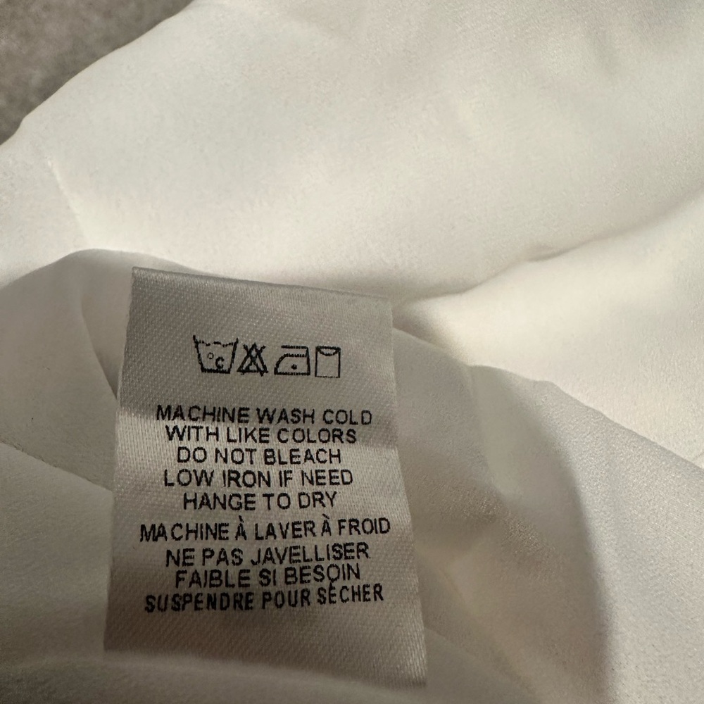 NWT Adelyn Rae Floral Jumper Size Medium - Picture 15 of 15